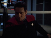extant_StarTrekVoyager_4x02-TheGift_4401.jpg