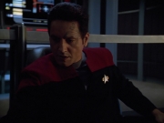 extant_StarTrekVoyager_4x02-TheGift_4408.jpg