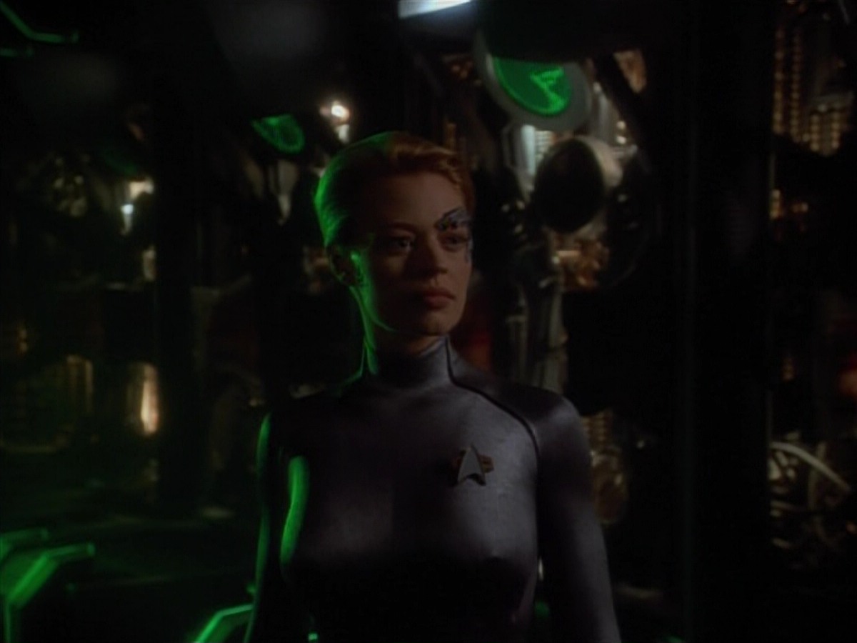 extant_StarTrekVoyager_4x03-DayOfHonor_0041.jpg