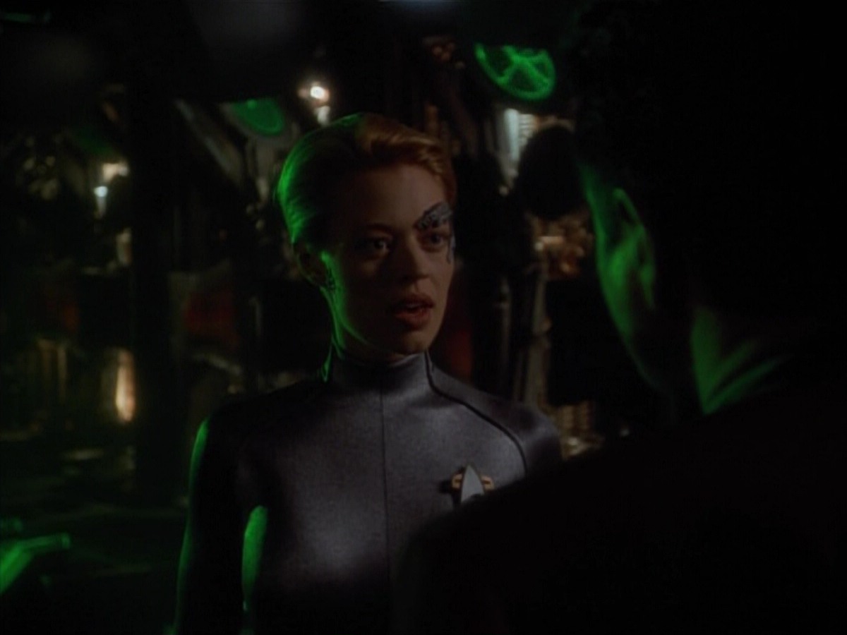 extant_StarTrekVoyager_4x03-DayOfHonor_0048.jpg