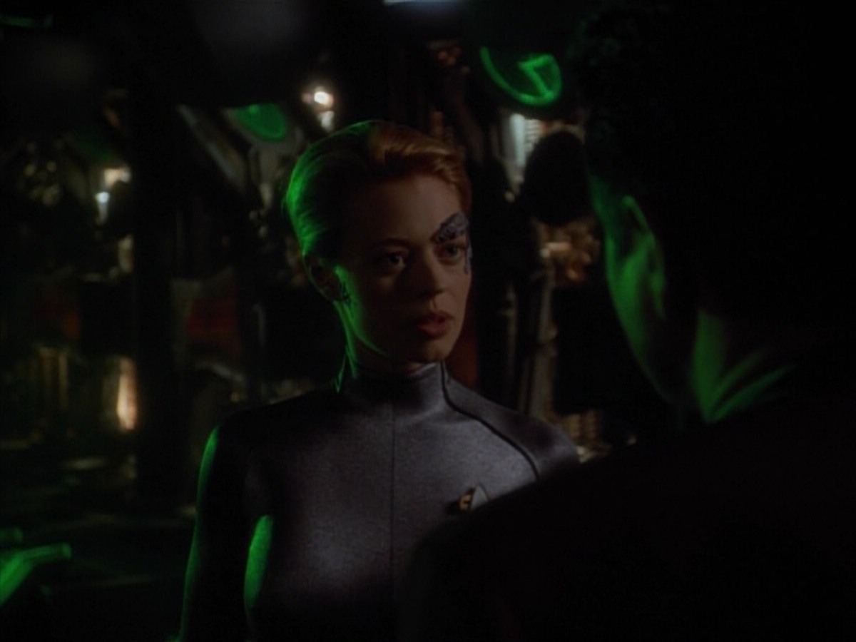 extant_StarTrekVoyager_4x03-DayOfHonor_0070.jpg
