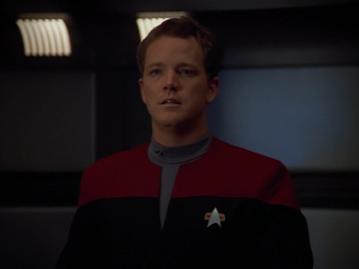 extant_StarTrekVoyager_4x03-DayOfHonor_0156.jpg