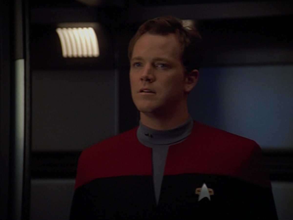 extant_StarTrekVoyager_4x03-DayOfHonor_0159.jpg