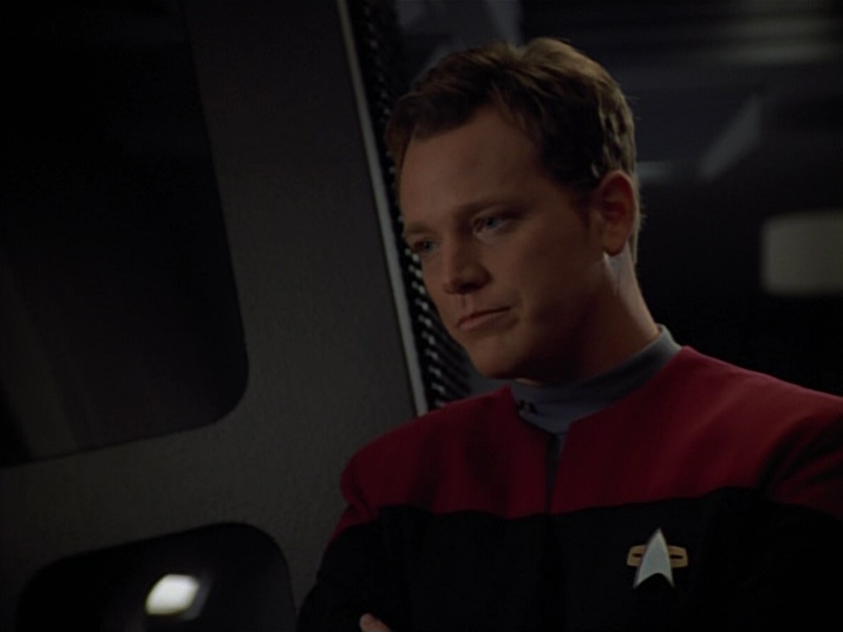 extant_StarTrekVoyager_4x03-DayOfHonor_0193.jpg