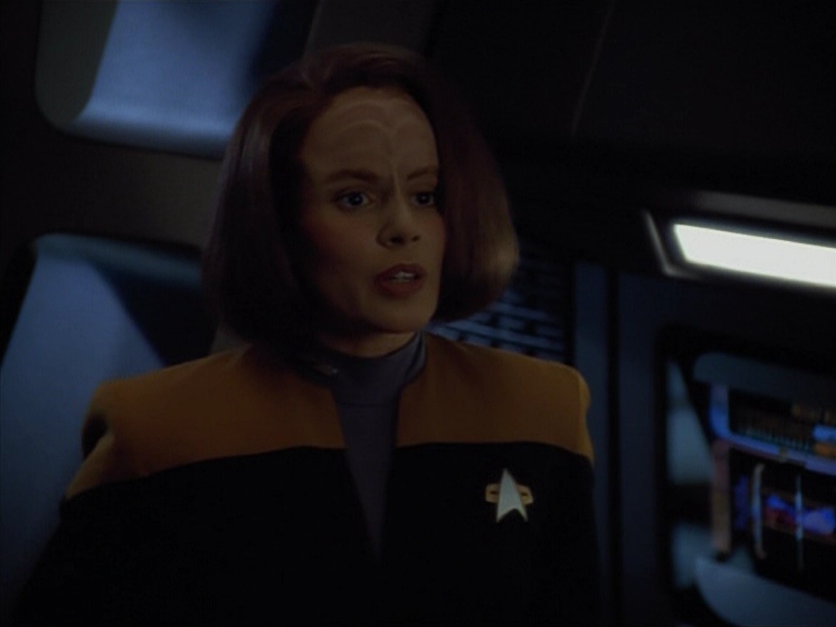 extant_StarTrekVoyager_4x03-DayOfHonor_0206.jpg