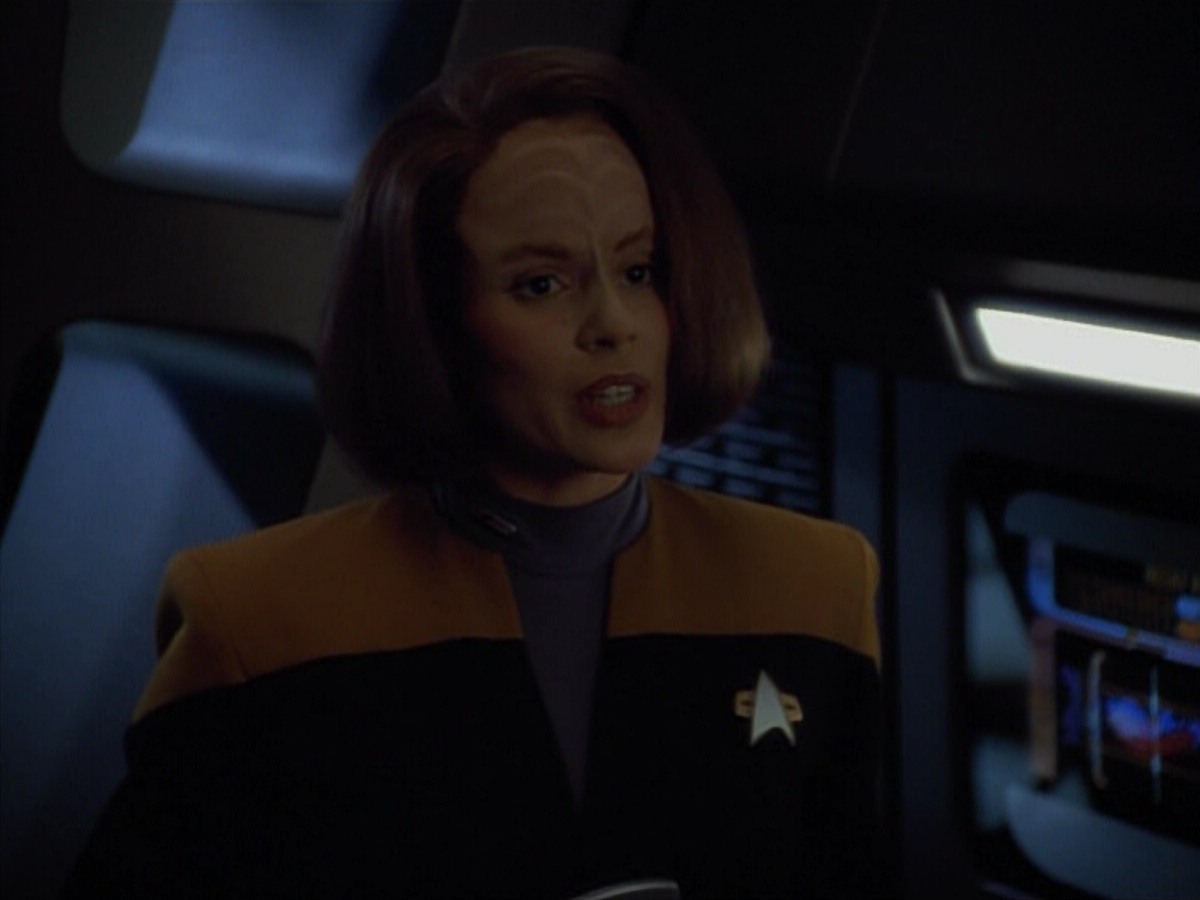 extant_StarTrekVoyager_4x03-DayOfHonor_0223.jpg