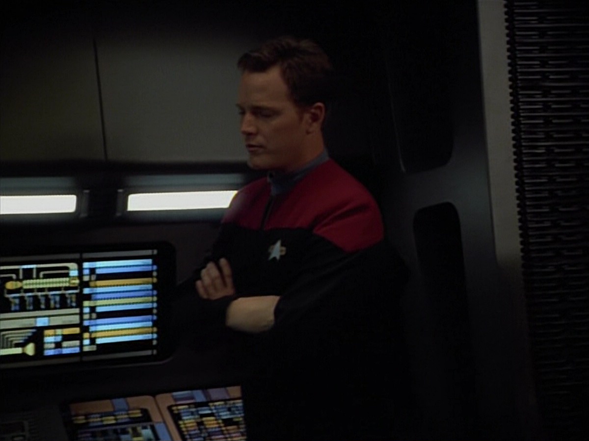 extant_StarTrekVoyager_4x03-DayOfHonor_0228.jpg