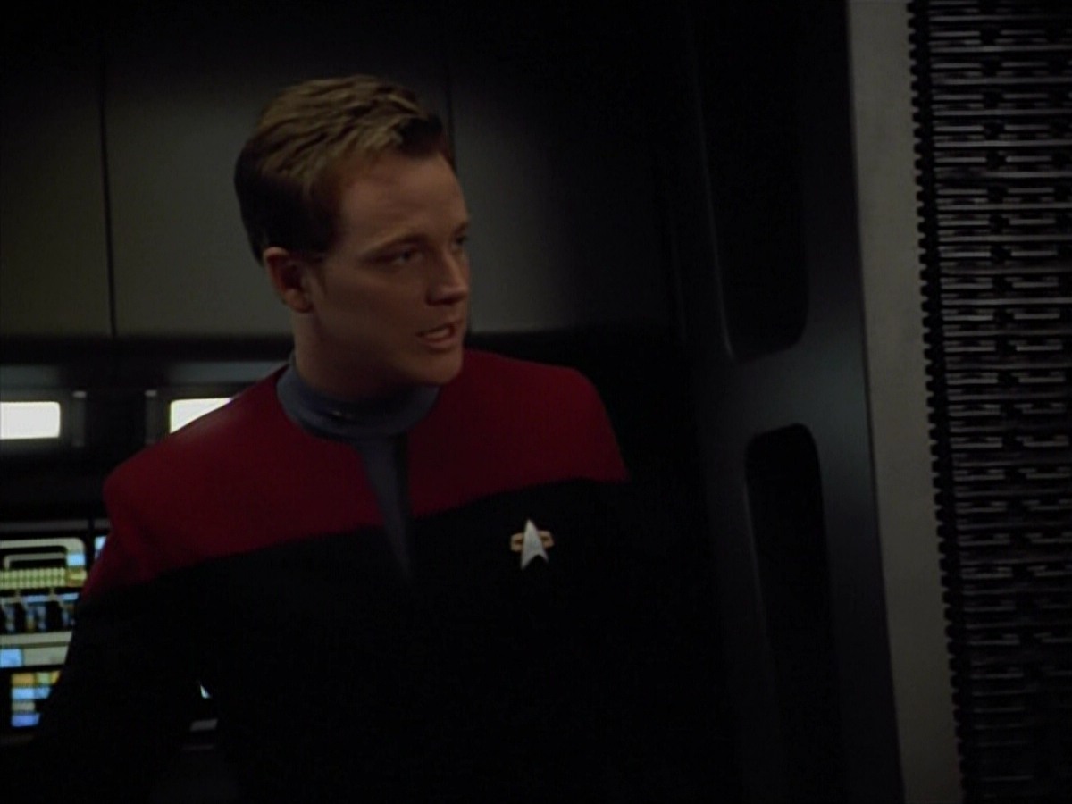 extant_StarTrekVoyager_4x03-DayOfHonor_0230.jpg