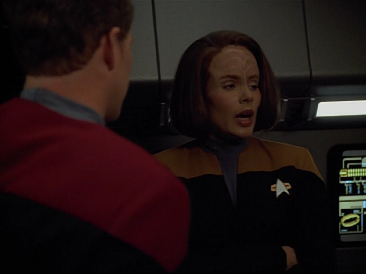 extant_StarTrekVoyager_4x03-DayOfHonor_0238.jpg