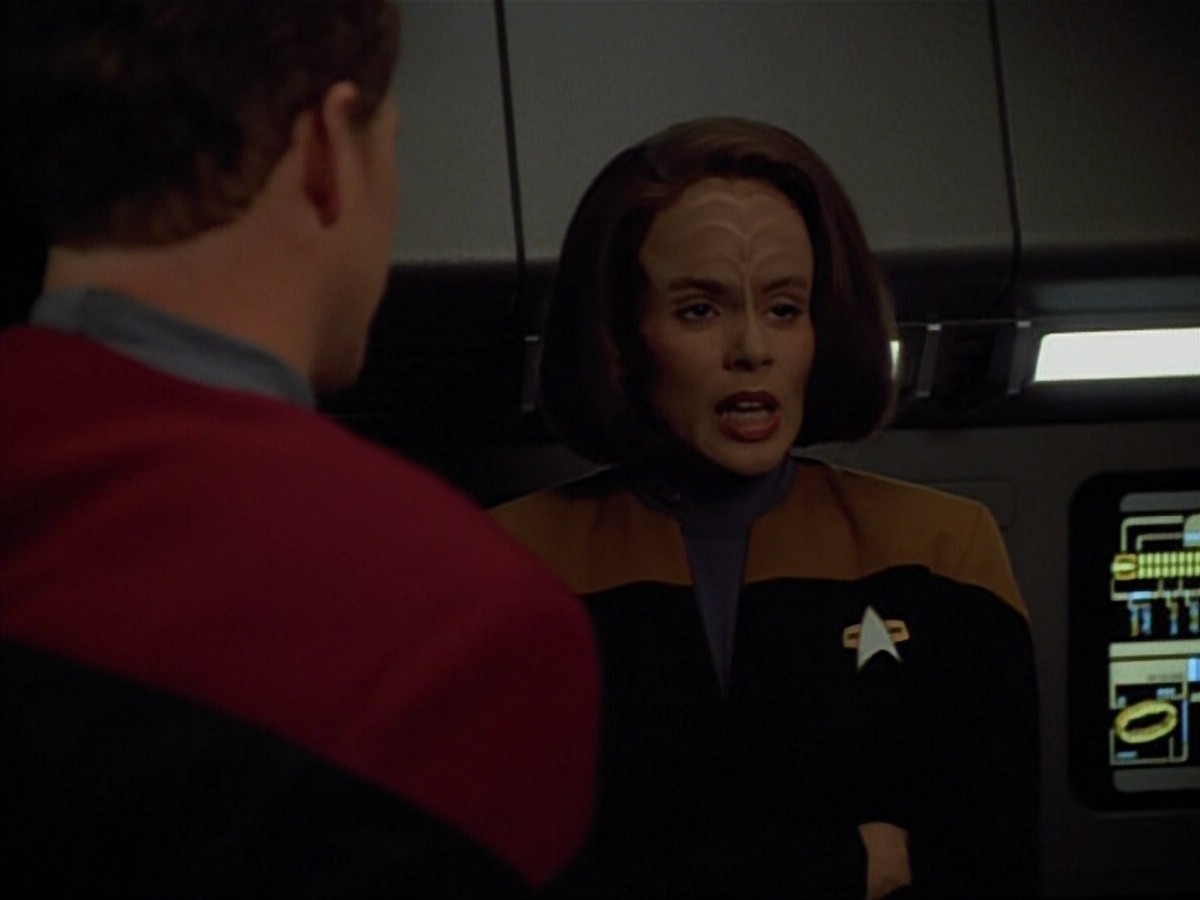 extant_StarTrekVoyager_4x03-DayOfHonor_0239.jpg