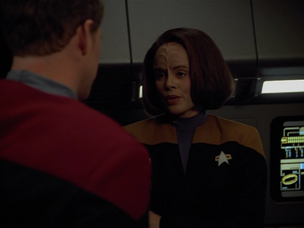 extant_StarTrekVoyager_4x03-DayOfHonor_0244.jpg