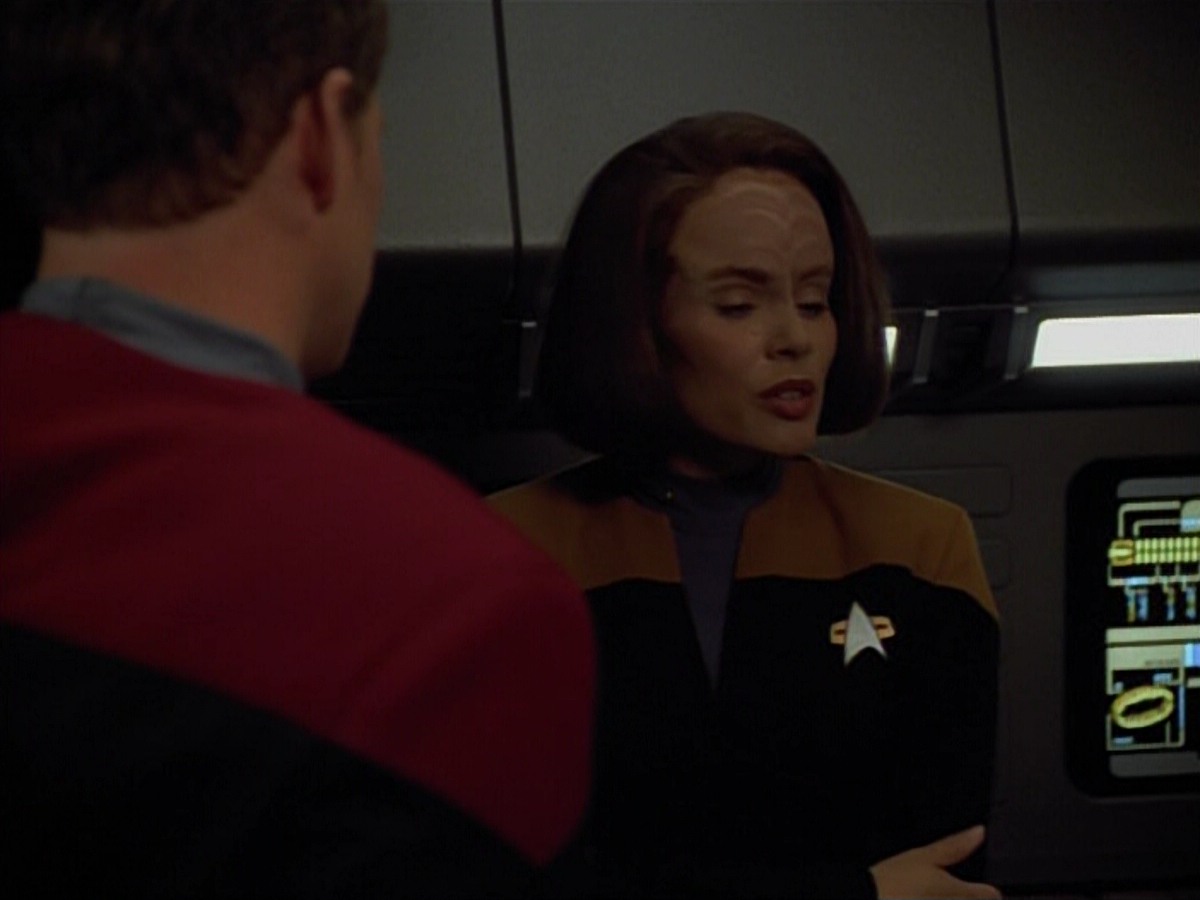 extant_StarTrekVoyager_4x03-DayOfHonor_0247.jpg
