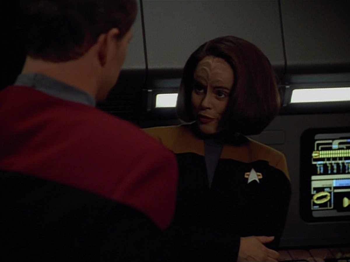 extant_StarTrekVoyager_4x03-DayOfHonor_0256.jpg