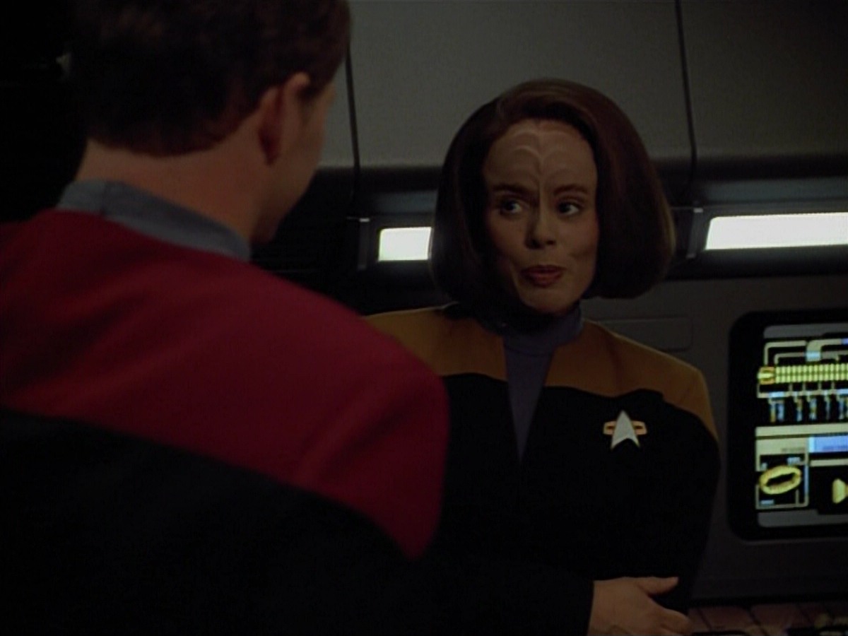 extant_StarTrekVoyager_4x03-DayOfHonor_0258.jpg