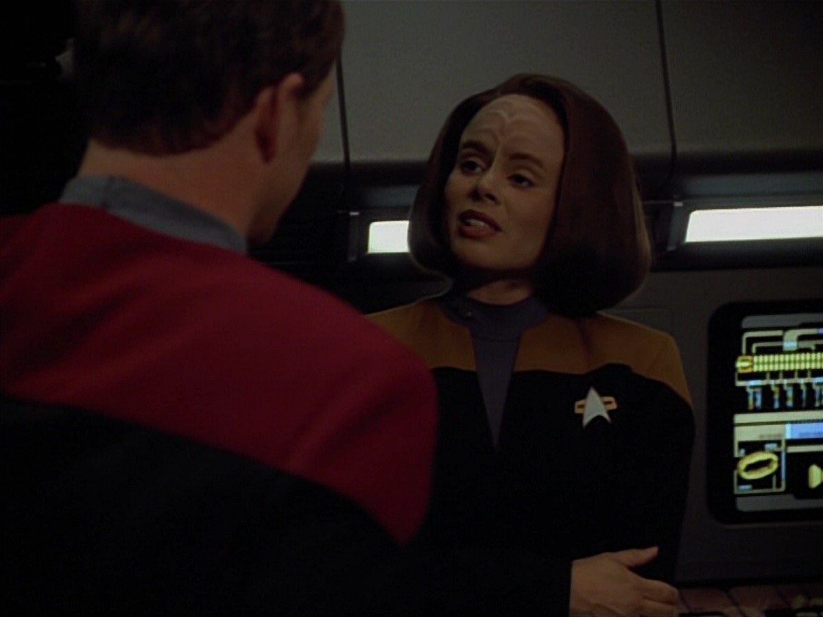 extant_StarTrekVoyager_4x03-DayOfHonor_0259.jpg