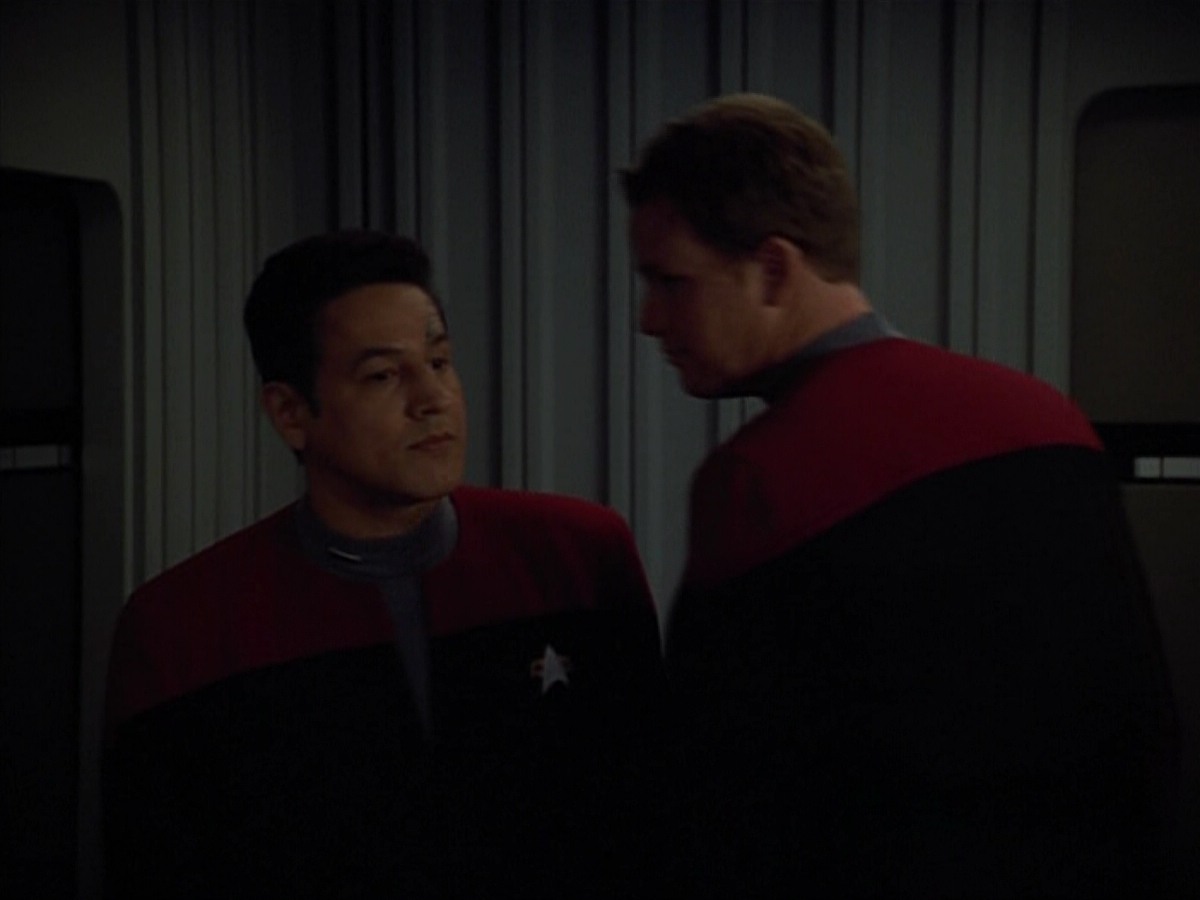 extant_StarTrekVoyager_4x03-DayOfHonor_0297.jpg
