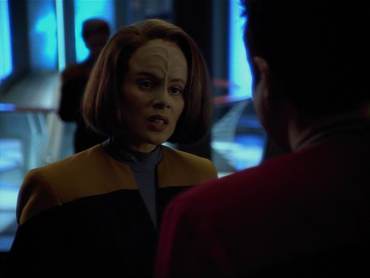 extant_StarTrekVoyager_4x03-DayOfHonor_0319.jpg