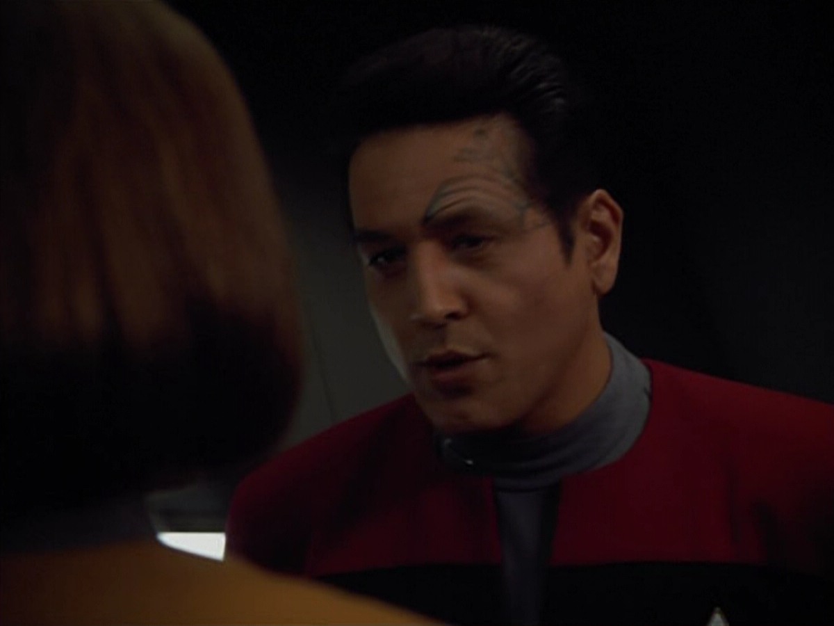 extant_StarTrekVoyager_4x03-DayOfHonor_0321.jpg
