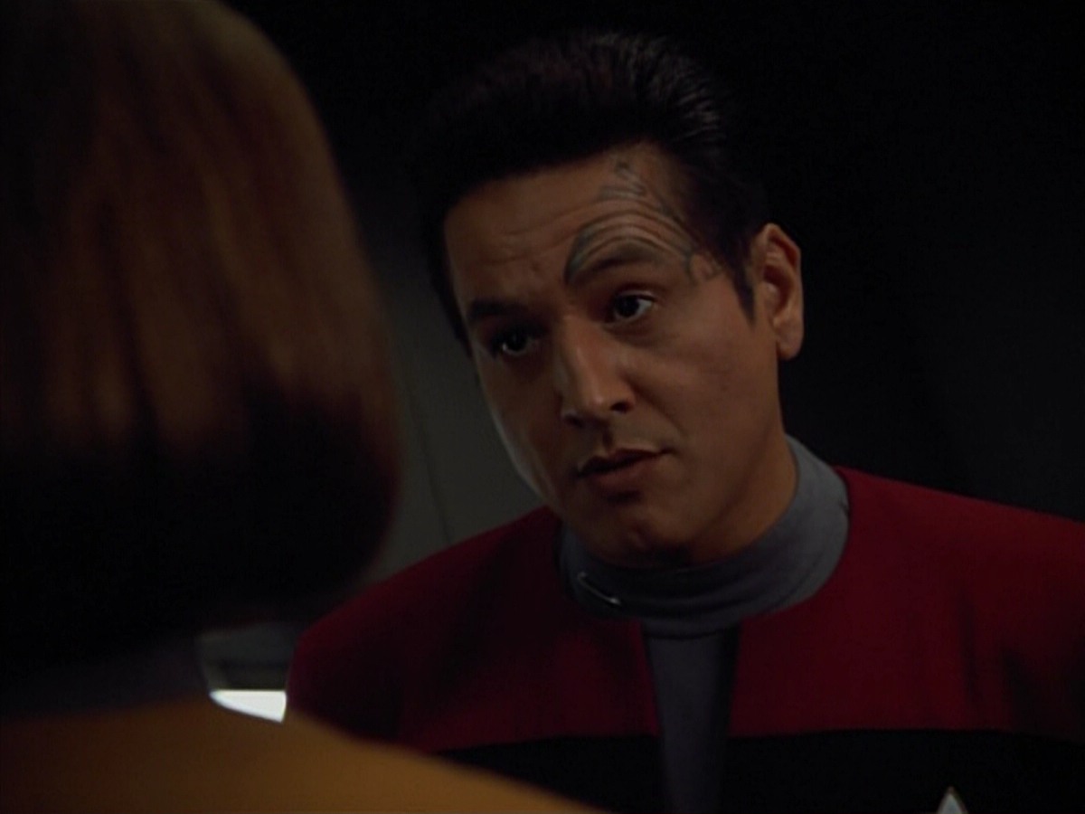 extant_StarTrekVoyager_4x03-DayOfHonor_0325.jpg