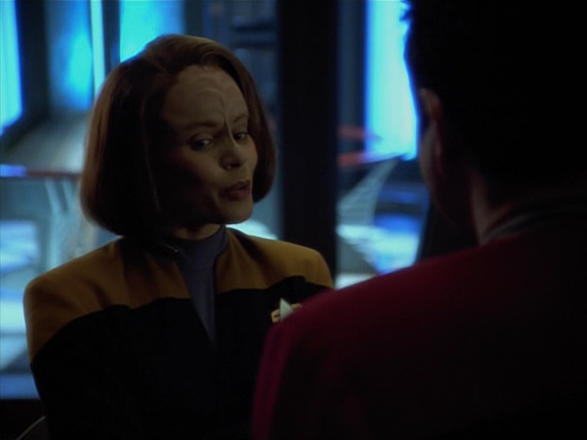 extant_StarTrekVoyager_4x03-DayOfHonor_0343.jpg