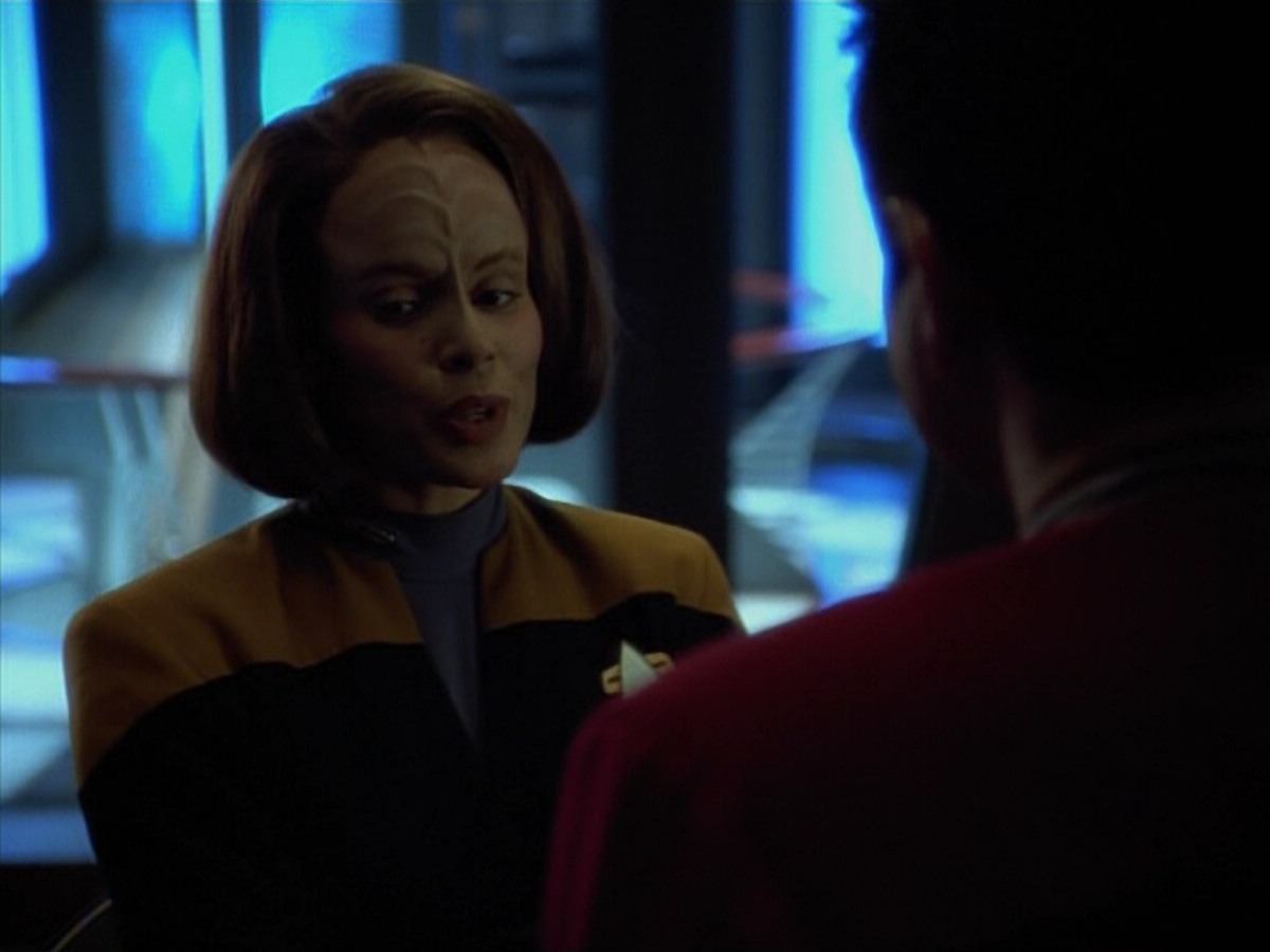 extant_StarTrekVoyager_4x03-DayOfHonor_0344.jpg