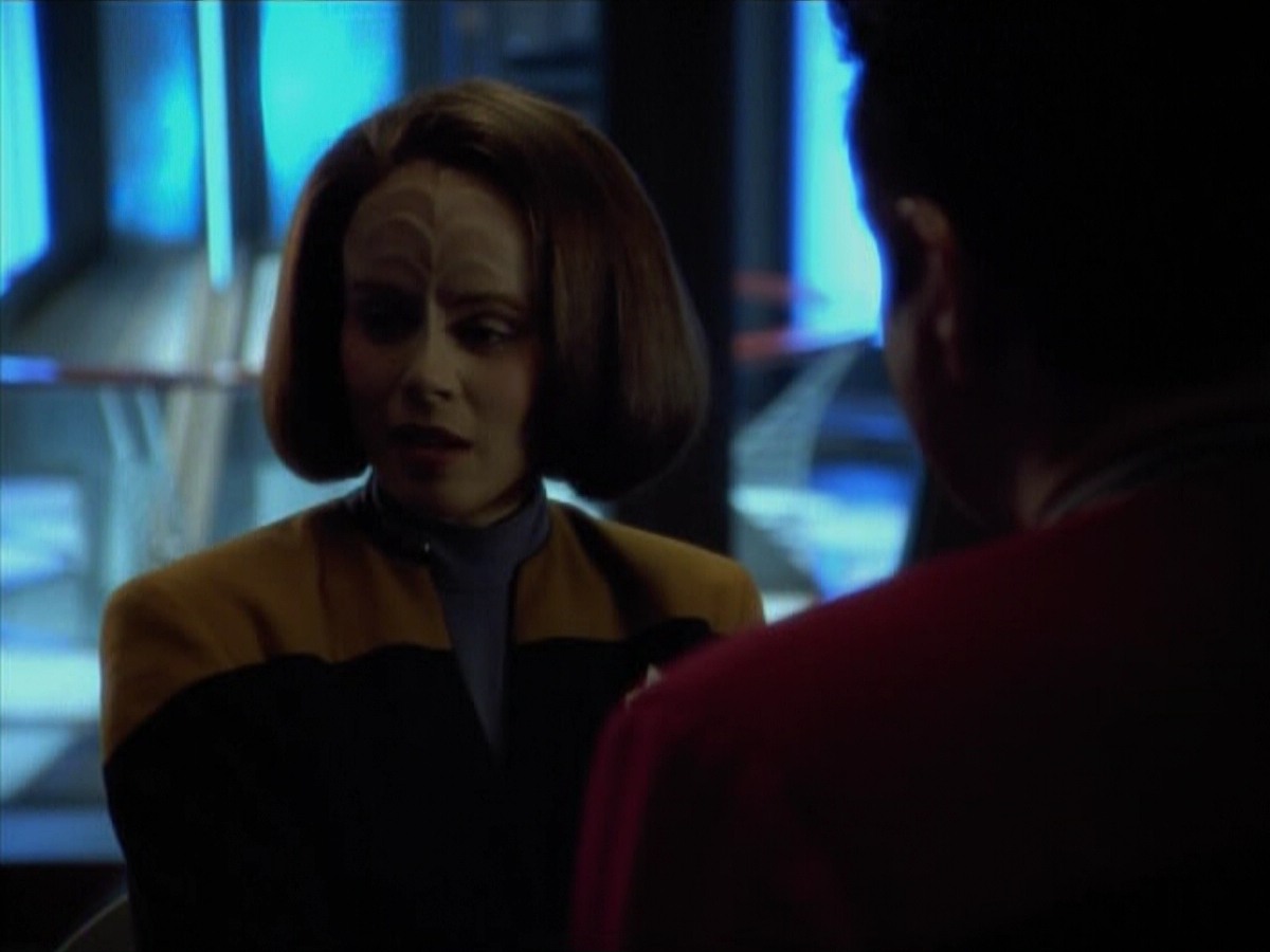 extant_StarTrekVoyager_4x03-DayOfHonor_0355.jpg