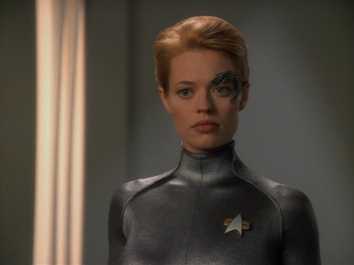 extant_StarTrekVoyager_4x03-DayOfHonor_0646.jpg