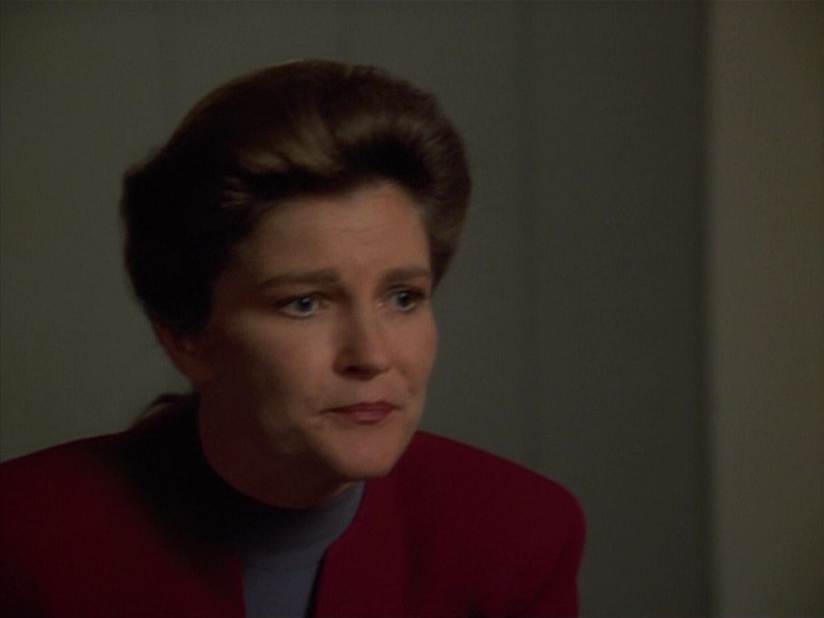 extant_StarTrekVoyager_4x03-DayOfHonor_0661.jpg