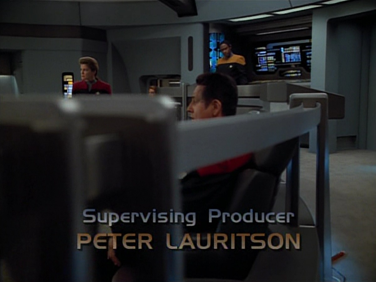 extant_StarTrekVoyager_4x03-DayOfHonor_0710.jpg