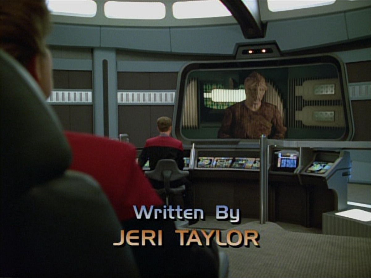extant_StarTrekVoyager_4x03-DayOfHonor_0729.jpg