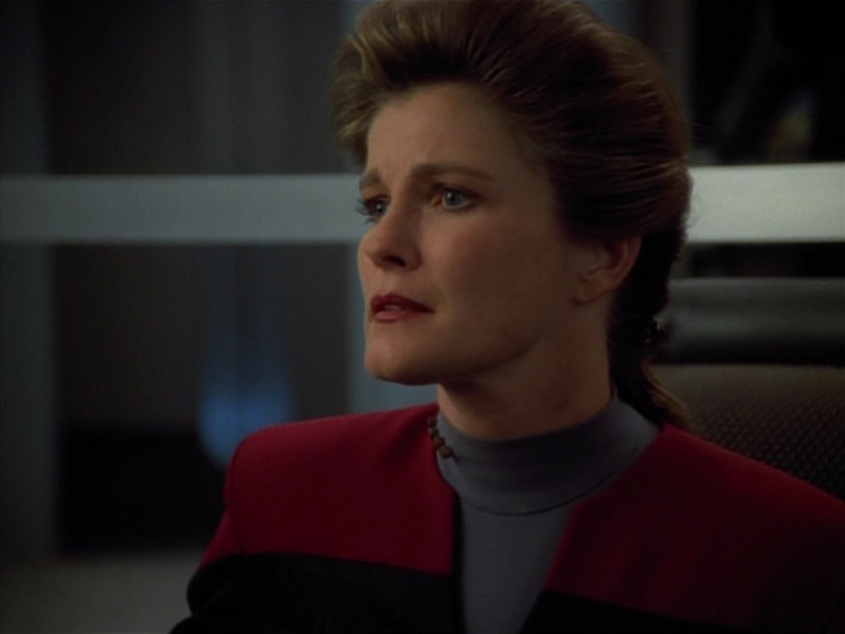 extant_StarTrekVoyager_4x03-DayOfHonor_0745.jpg