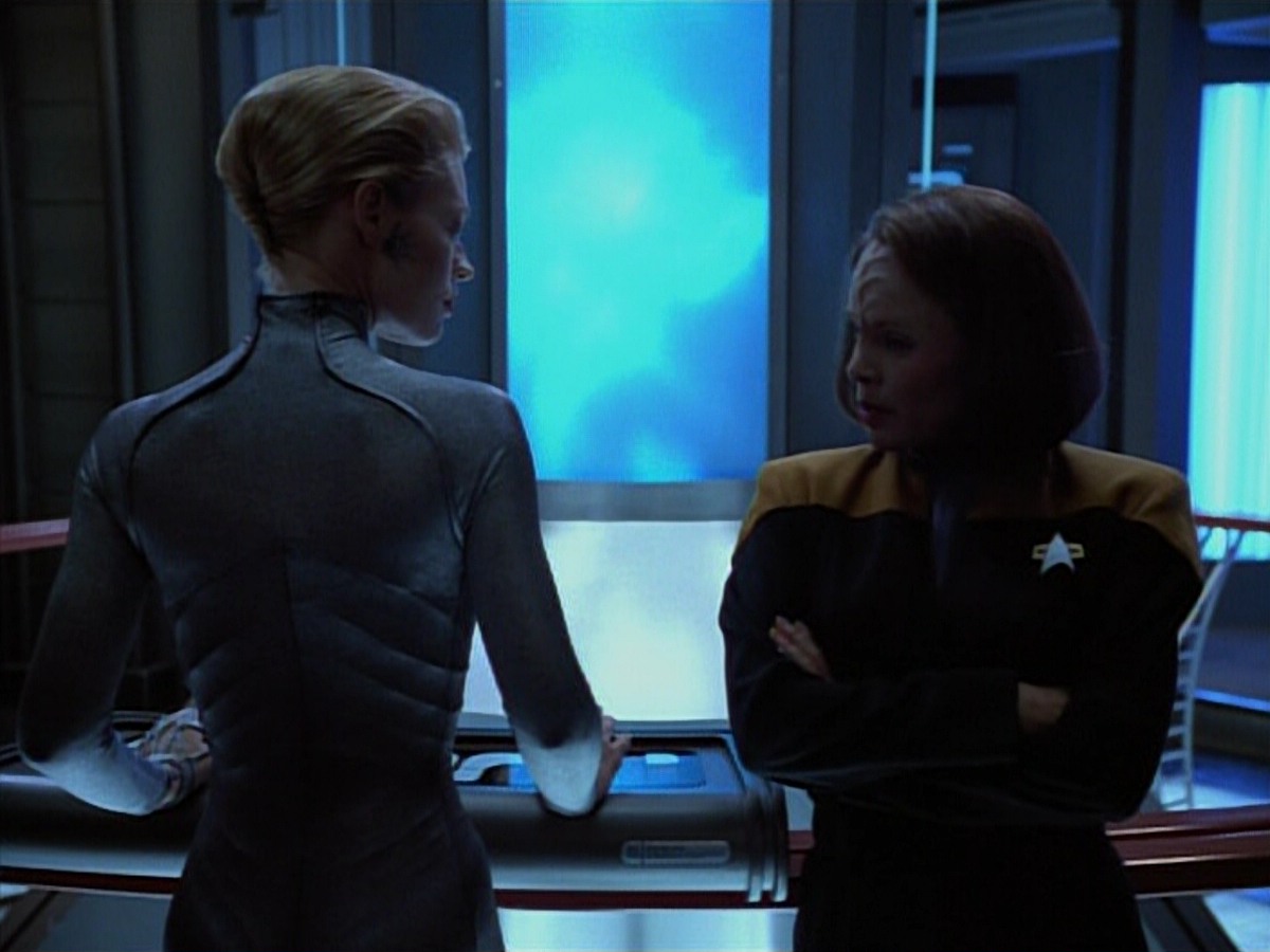 extant_StarTrekVoyager_4x03-DayOfHonor_0952.jpg