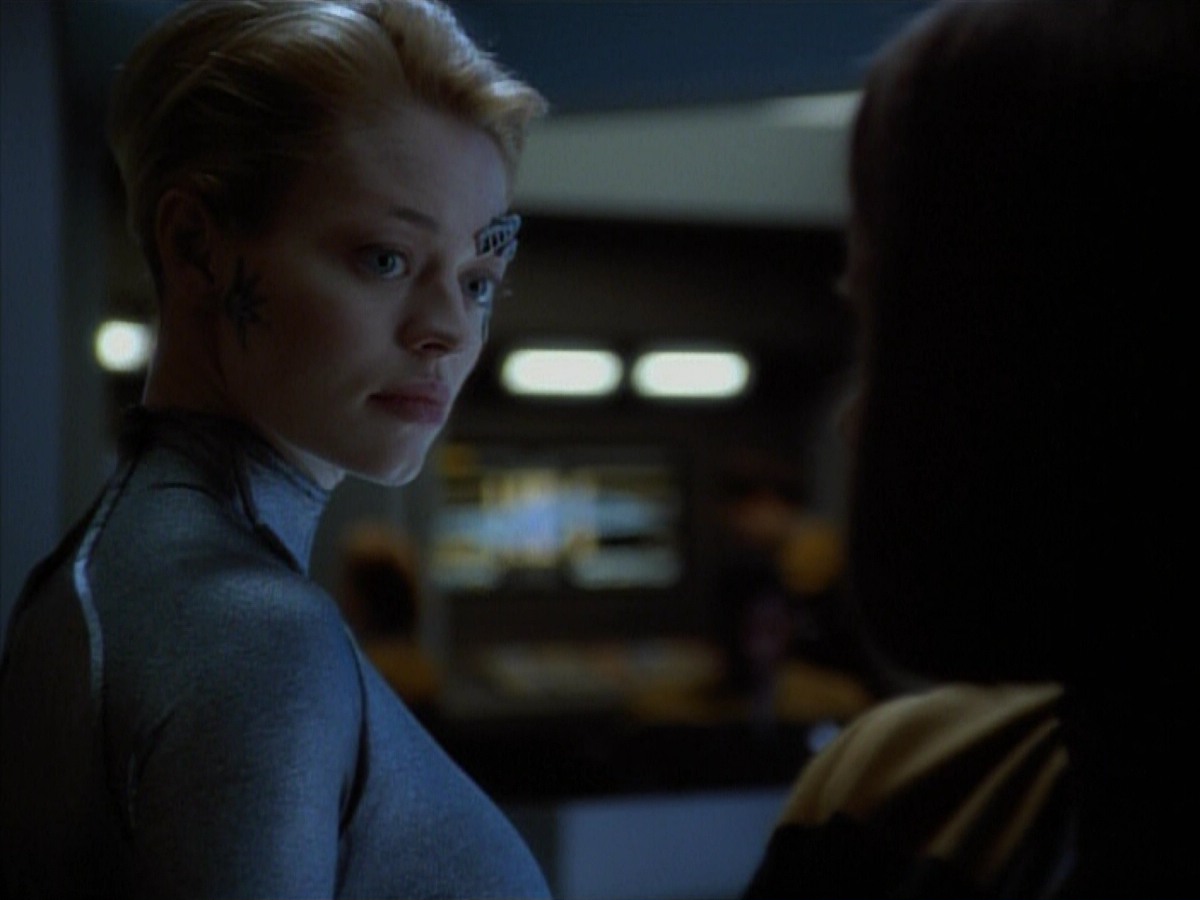 extant_StarTrekVoyager_4x03-DayOfHonor_0960.jpg