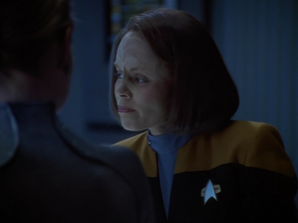 extant_StarTrekVoyager_4x03-DayOfHonor_0983.jpg
