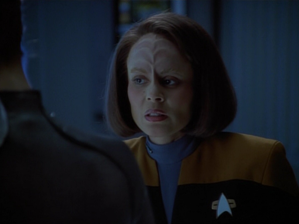 extant_StarTrekVoyager_4x03-DayOfHonor_1010.jpg