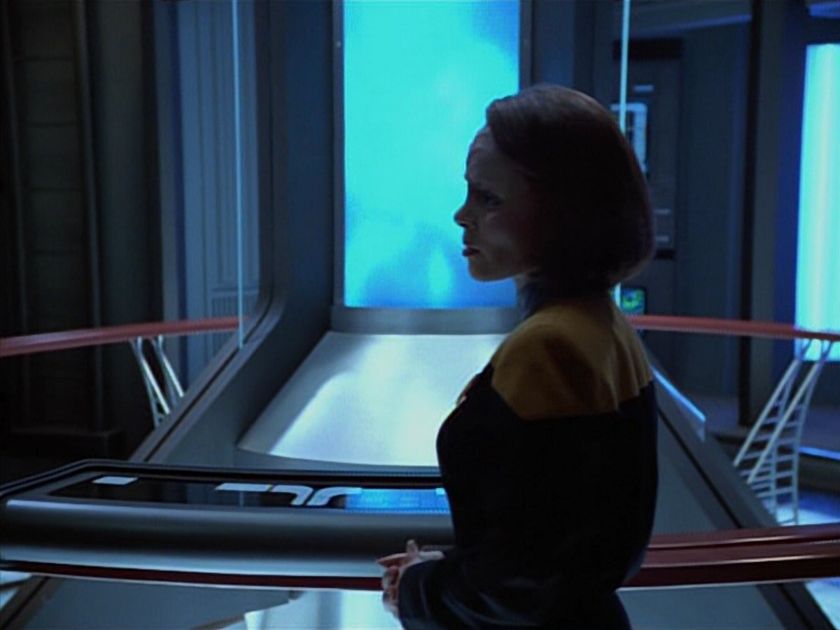extant_StarTrekVoyager_4x03-DayOfHonor_1039.jpg