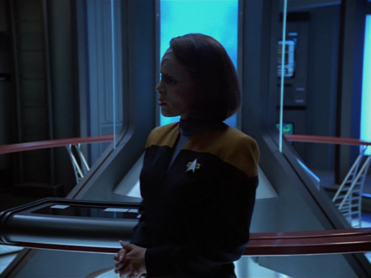 extant_StarTrekVoyager_4x03-DayOfHonor_1041.jpg
