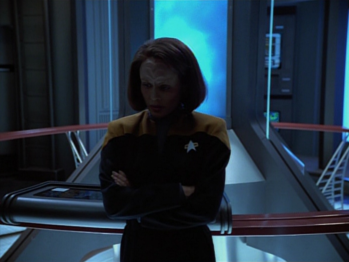 extant_StarTrekVoyager_4x03-DayOfHonor_1048.jpg