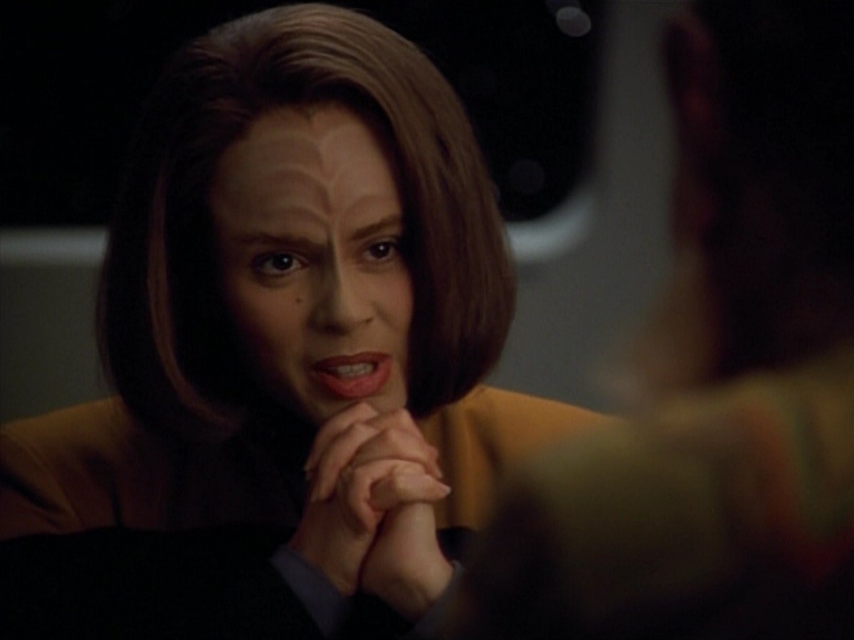 extant_StarTrekVoyager_4x03-DayOfHonor_1216.jpg