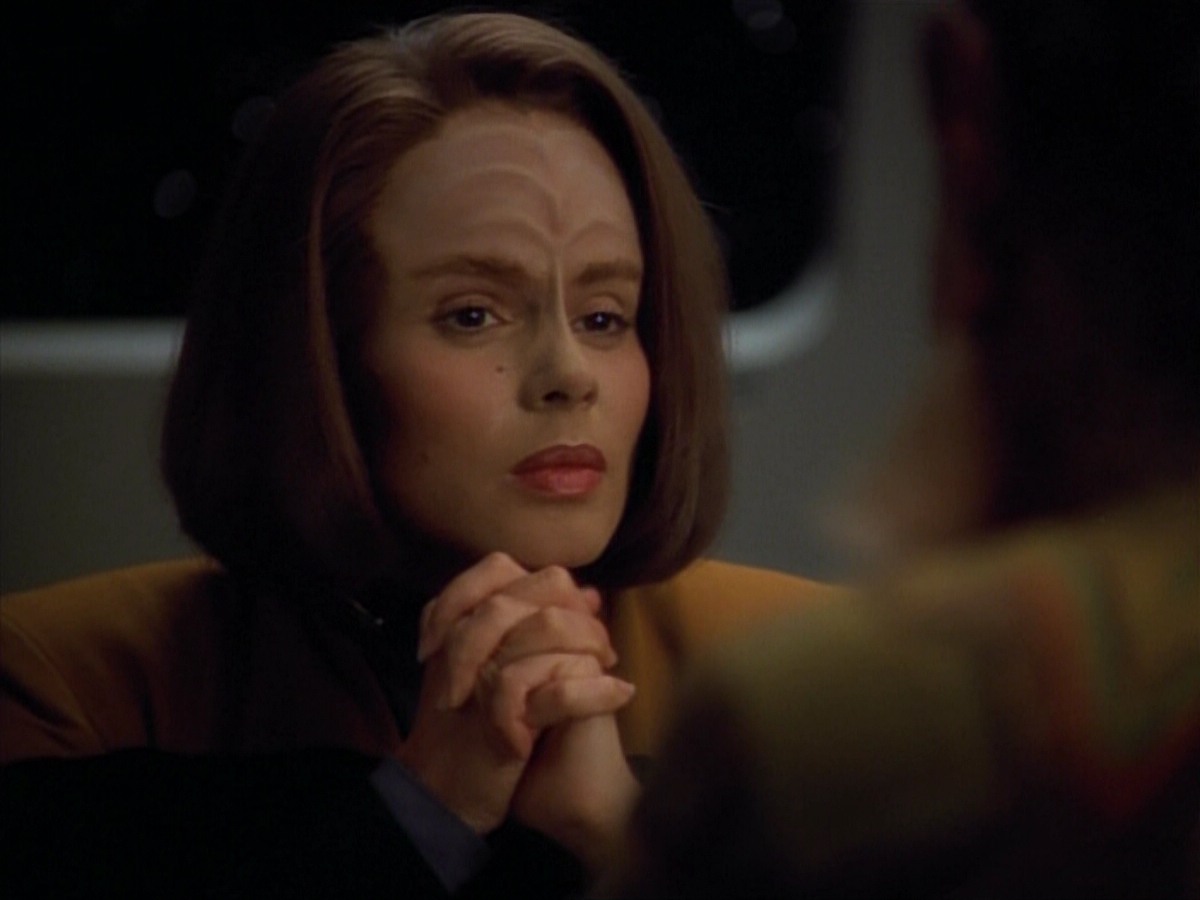 extant_StarTrekVoyager_4x03-DayOfHonor_1224.jpg