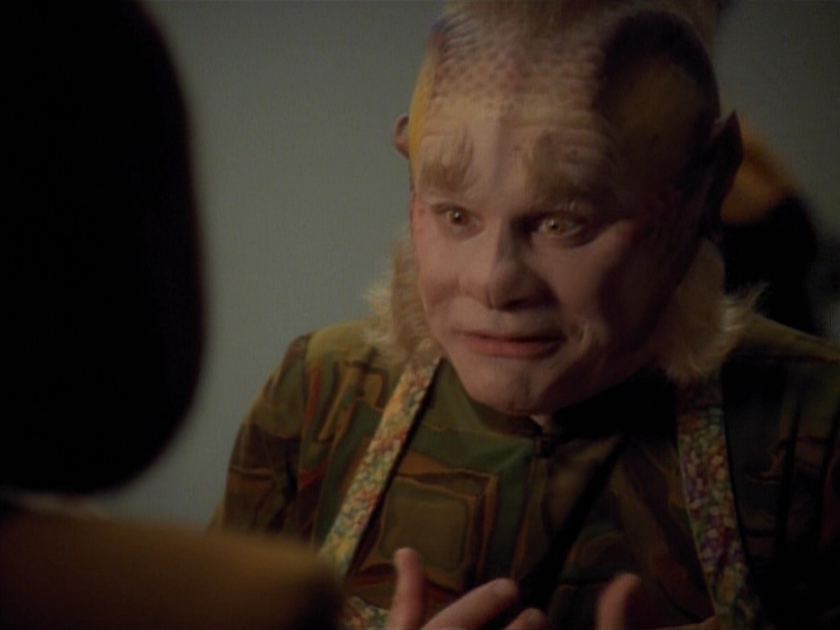 extant_StarTrekVoyager_4x03-DayOfHonor_1248.jpg