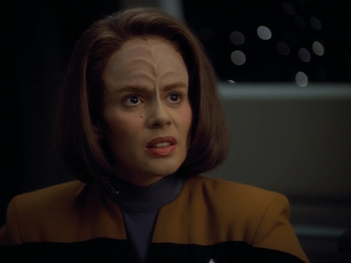 extant_StarTrekVoyager_4x03-DayOfHonor_1362.jpg