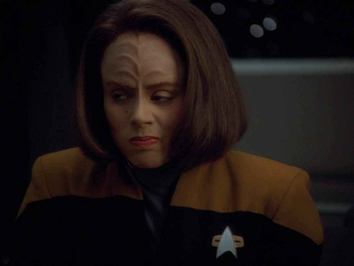 extant_StarTrekVoyager_4x03-DayOfHonor_1413.jpg