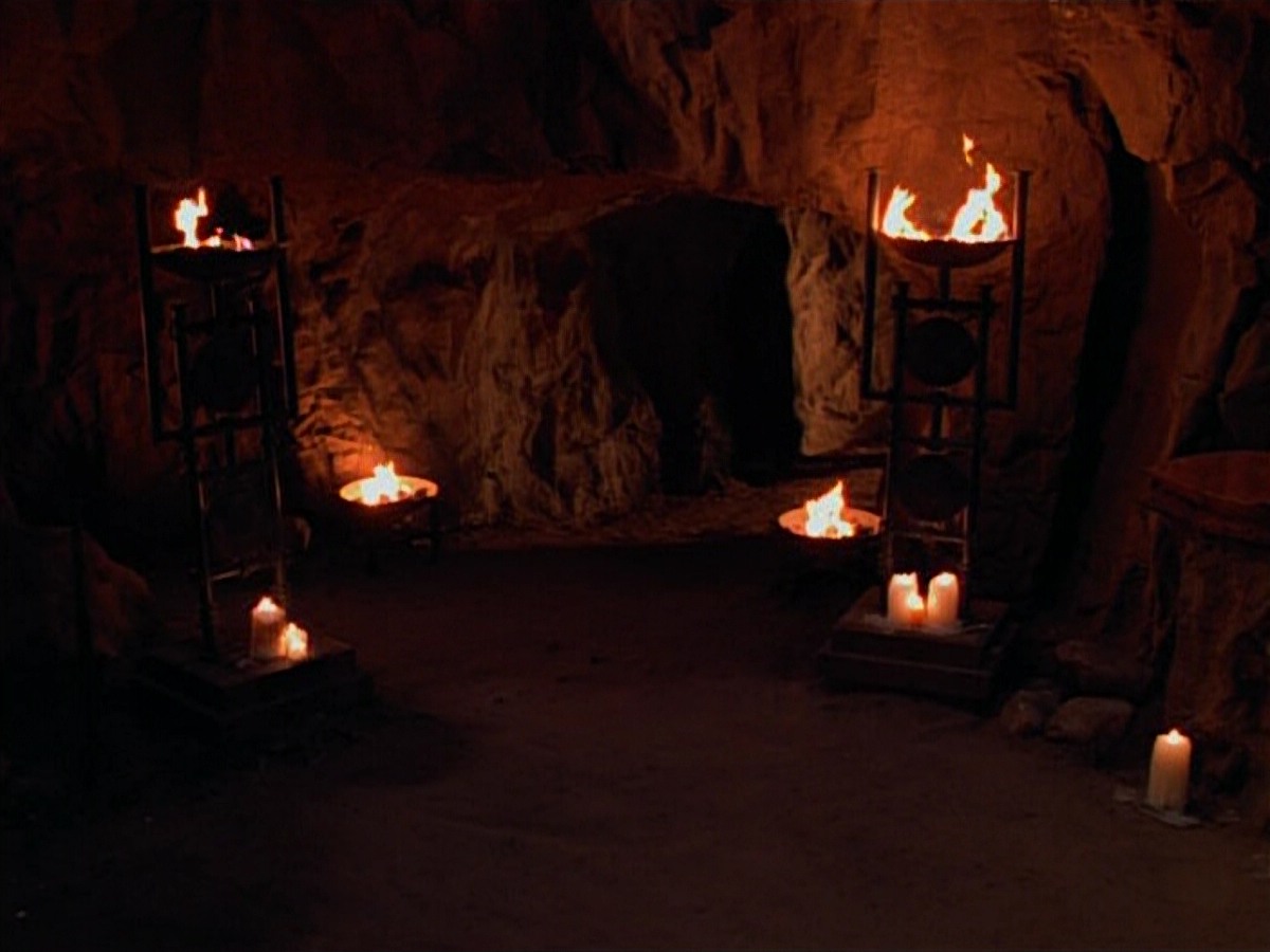 extant_StarTrekVoyager_4x03-DayOfHonor_1421.jpg