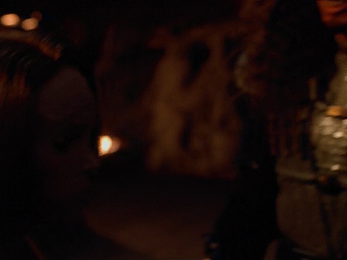 extant_StarTrekVoyager_4x03-DayOfHonor_1505.jpg