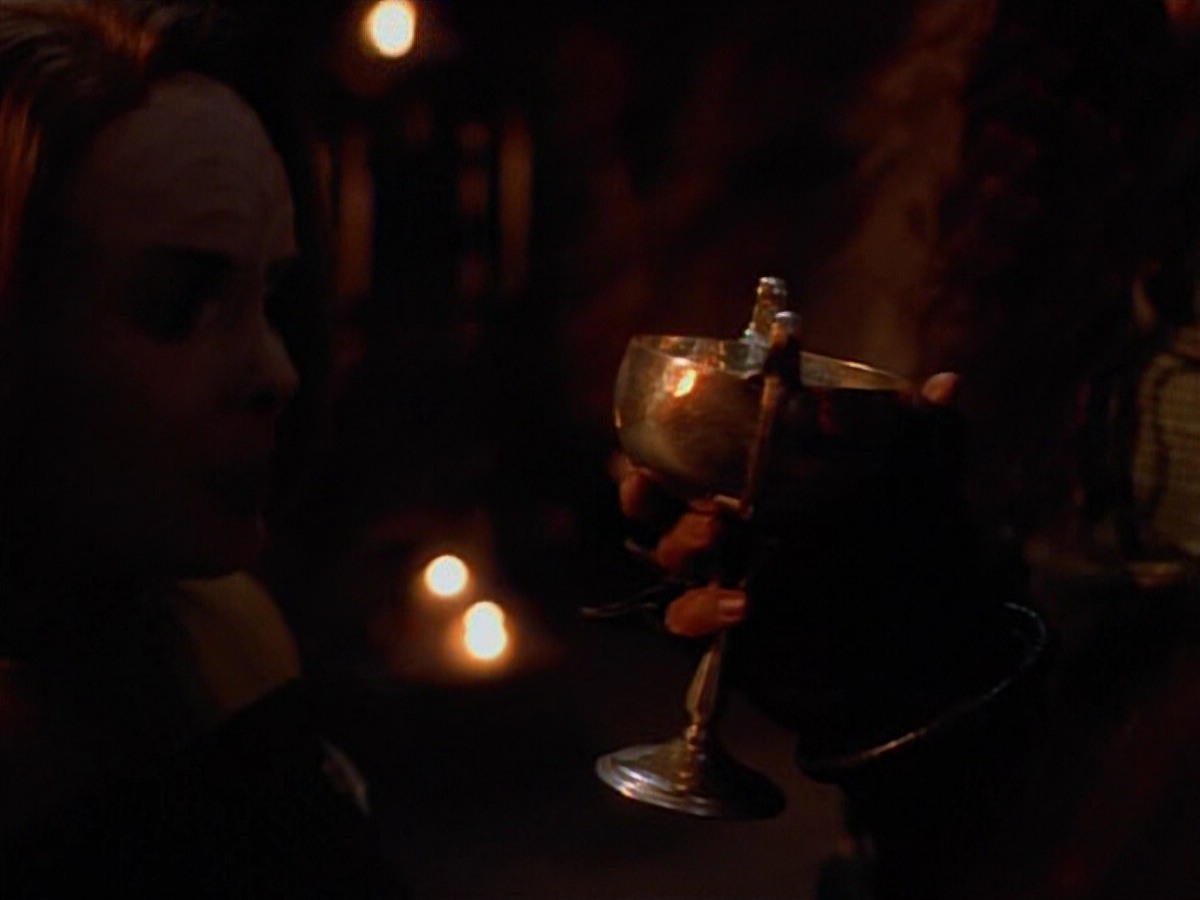 extant_StarTrekVoyager_4x03-DayOfHonor_1528.jpg