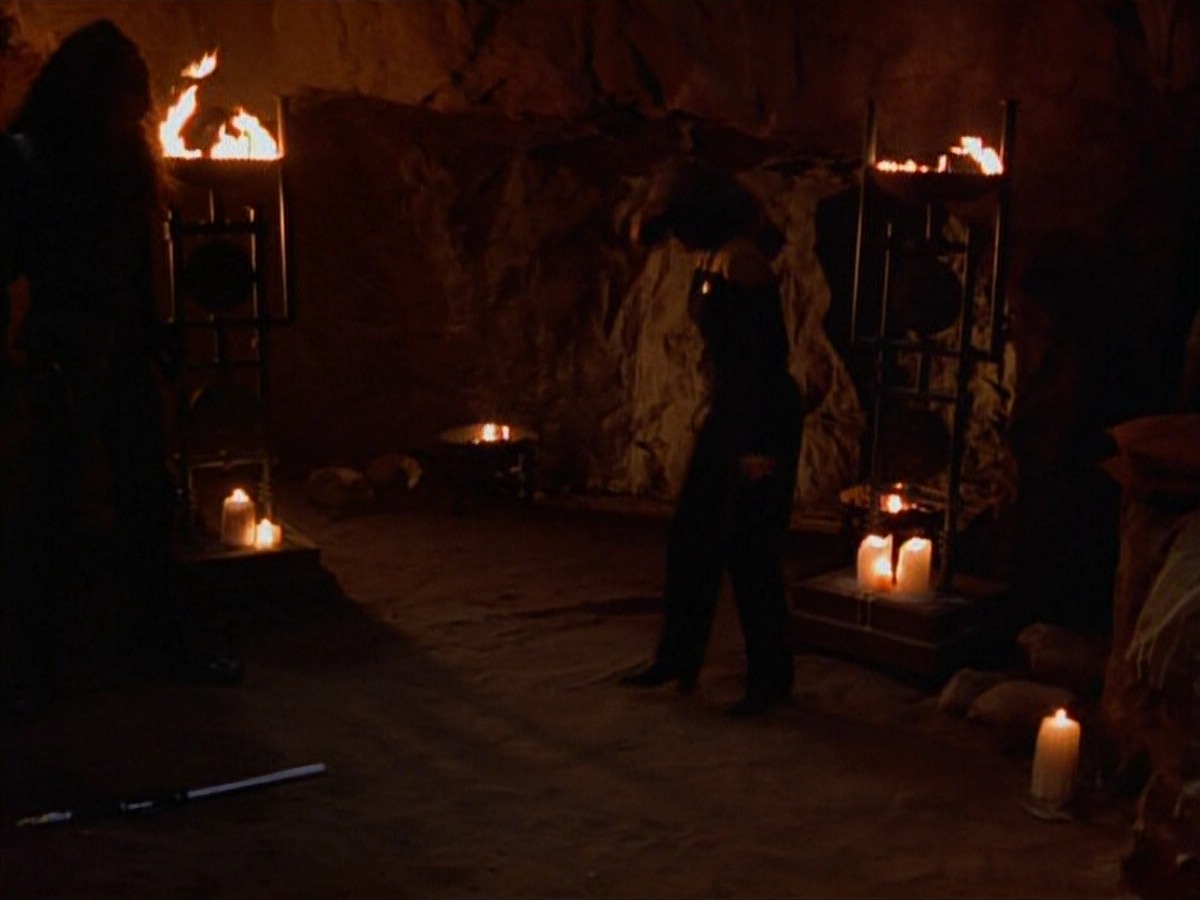 extant_StarTrekVoyager_4x03-DayOfHonor_1721.jpg