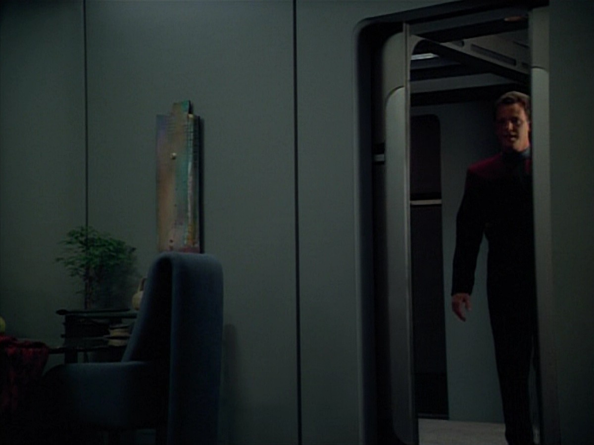 extant_StarTrekVoyager_4x03-DayOfHonor_1743.jpg