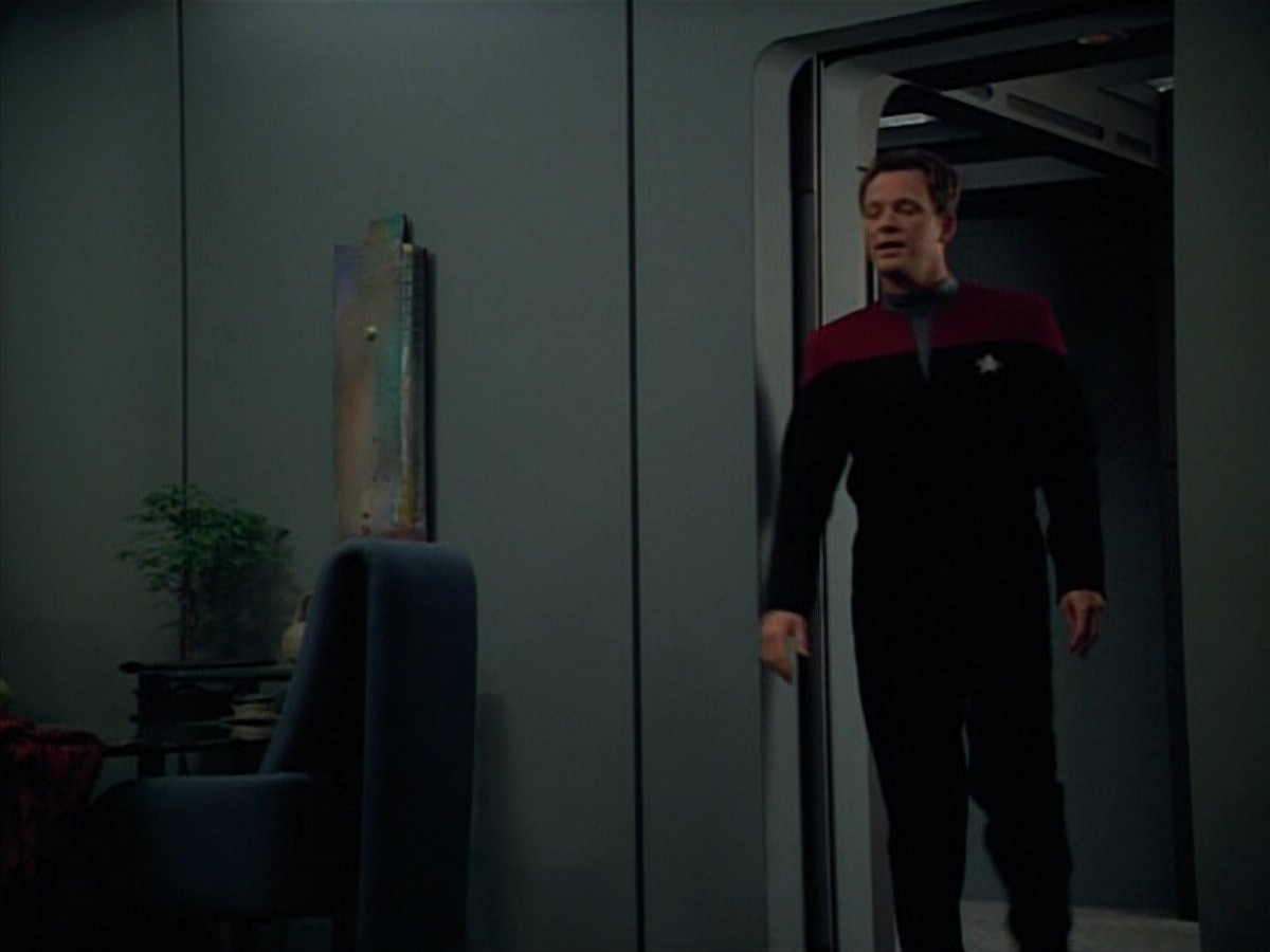 extant_StarTrekVoyager_4x03-DayOfHonor_1745.jpg