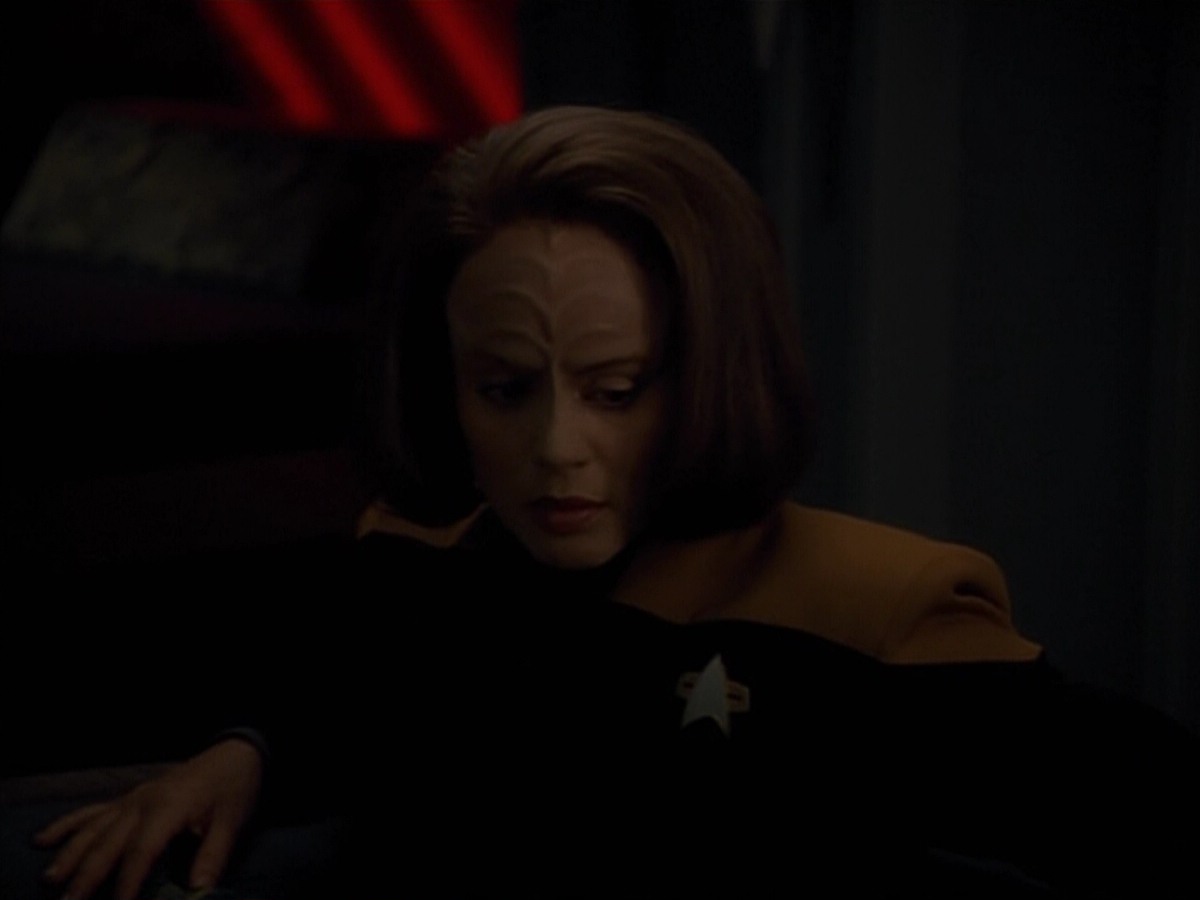 extant_StarTrekVoyager_4x03-DayOfHonor_1899.jpg